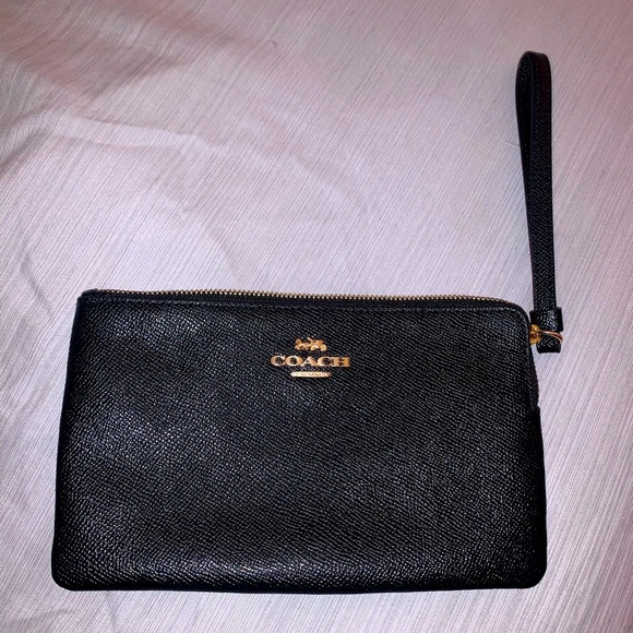 Coach Bags Coach Large Corner Zip Wristlet Poshmark